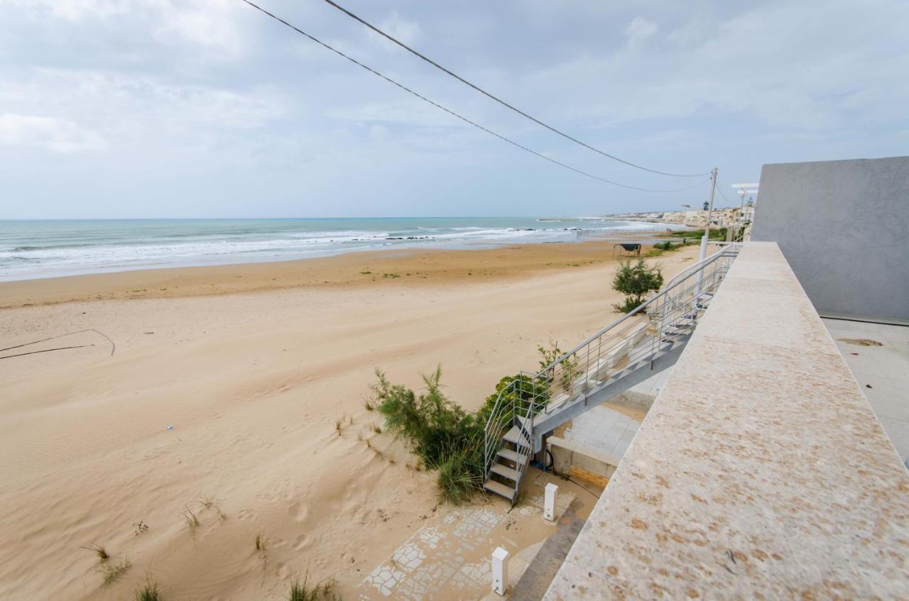 Arisa -Terrazza Privata 60 Mq Sulla Spiaggia Donnalucata  Zewnętrze zdjęcie